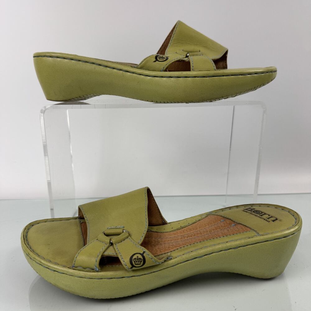 Born Women's Green Leather Slip-on Open-toe Wide strap Wedge Sandals Size 9